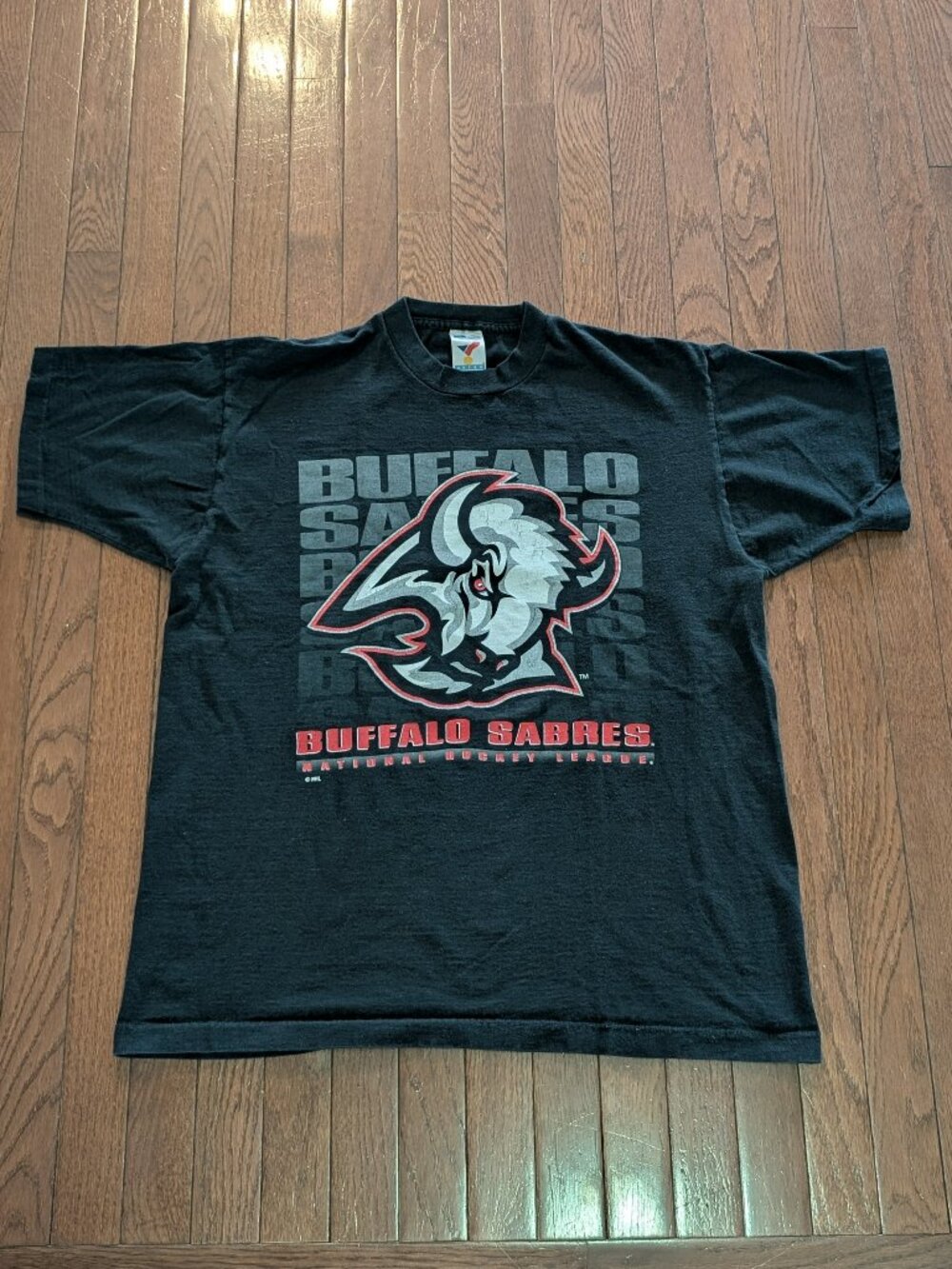 90's Buffalo Sabres T-Shirt Single Stitch Made in USA- Size XL